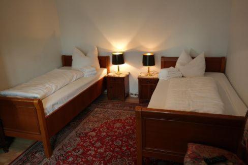 Howe Hotel Stade